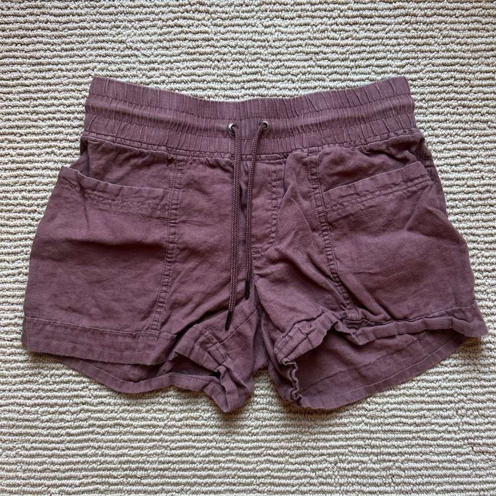 Athleta Women's Cargo Shorts in Plum